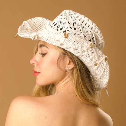 Cowgirl Beachat